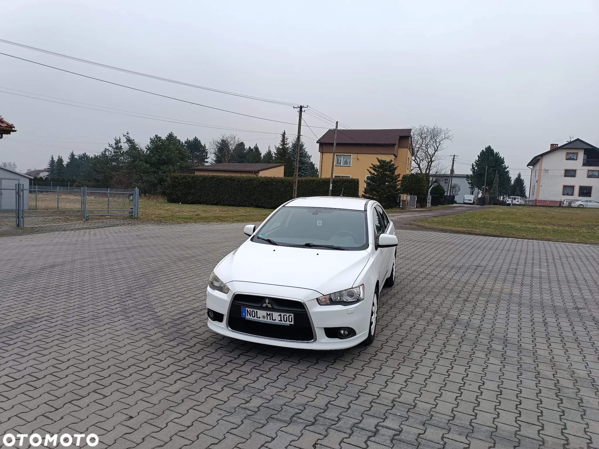 Mitsubishi Lancer Sportback 1.6 ClearTec Plus - 2