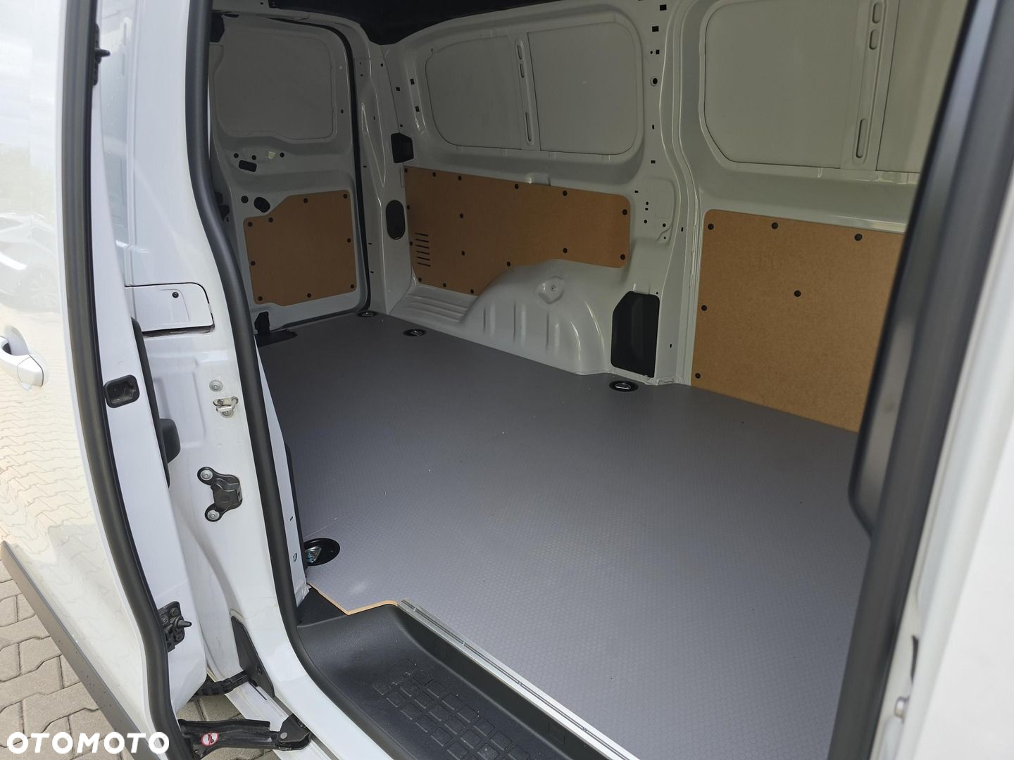 Toyota PROACE - 13