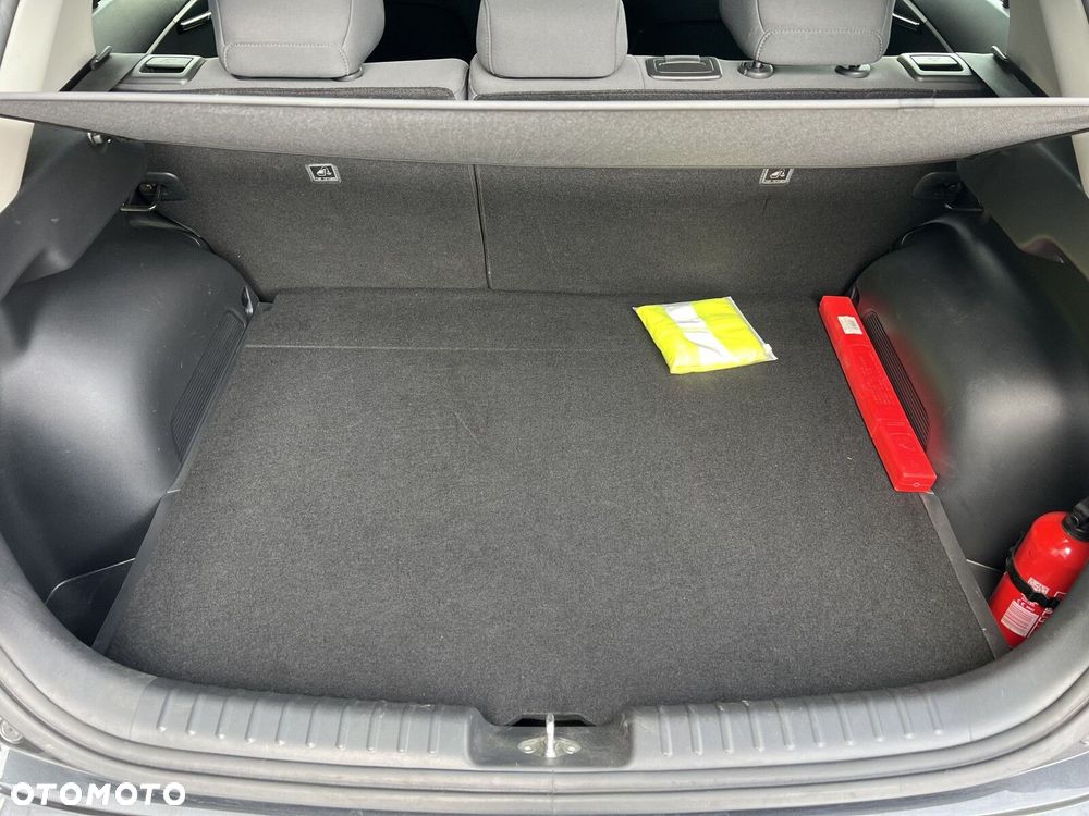 Kia Niro 1.6 GDI Hybrid M - 27
