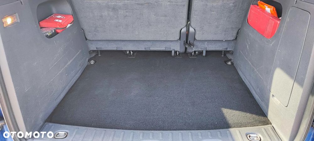 Volkswagen Caddy Comfortline 4Motion DSG - 27