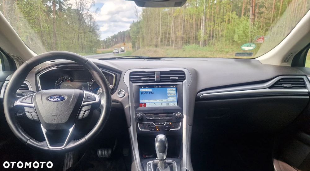 Ford Mondeo 2.0 TDCi Titanium PowerShift - 9