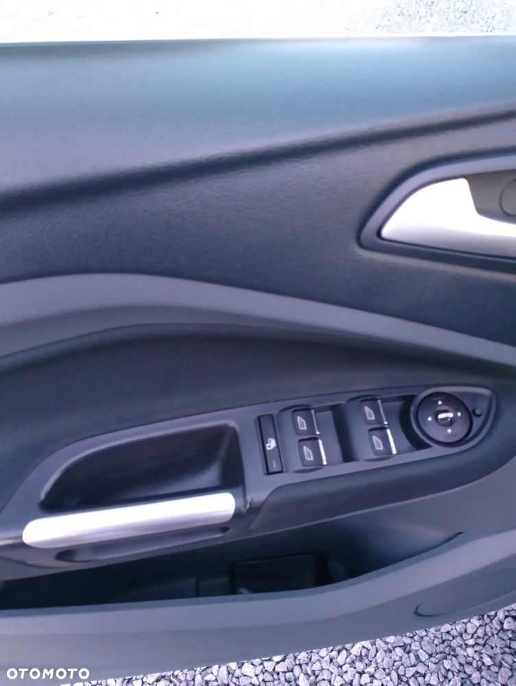 Ford C-MAX - 13