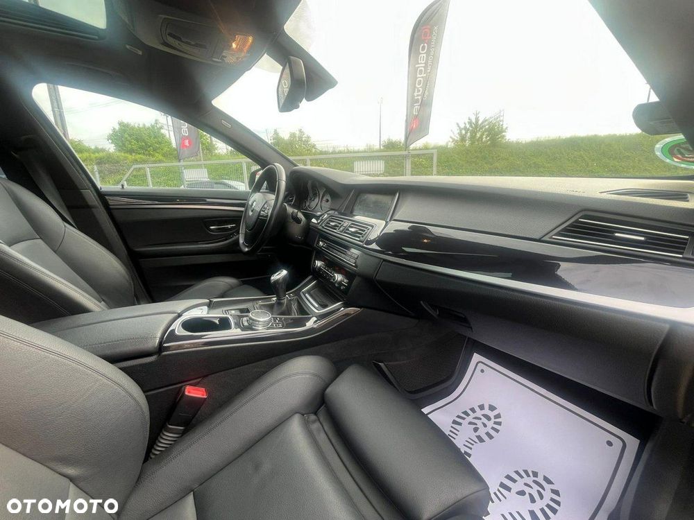 BMW Seria 5 520d Luxury Line - 20