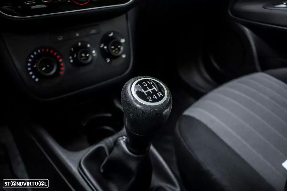 Fiat Punto 1.3 M-Jet Easy S&S - 15