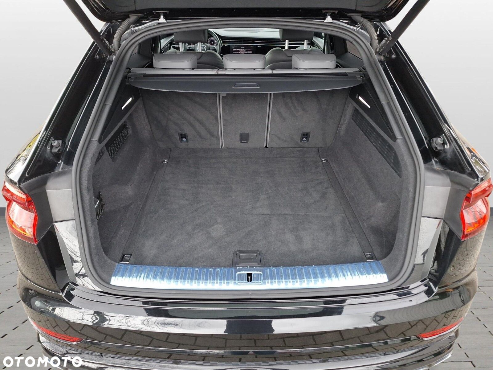 Audi SQ8 - 15