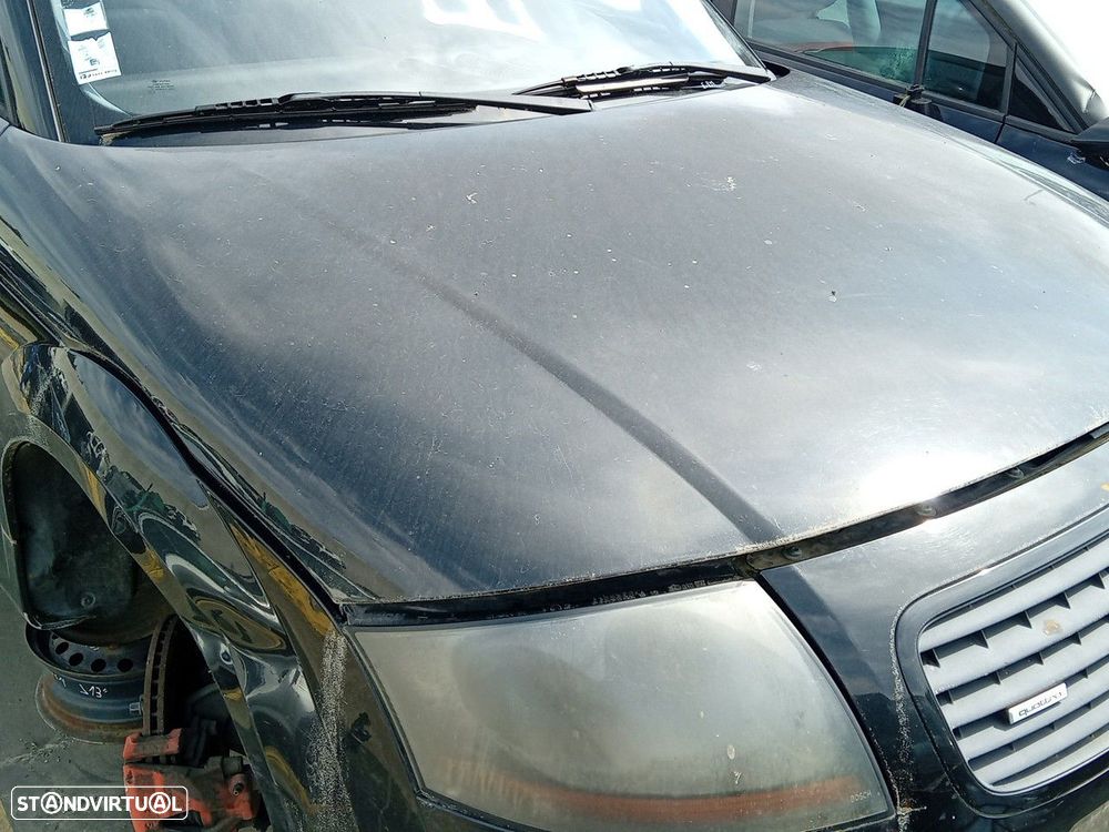 Capot AUDI TT (8N3) - 2