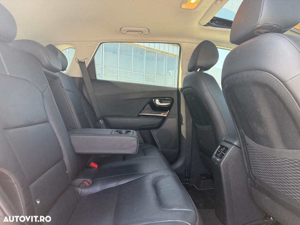 Kia Niro 1.6 GDI 2WD Aut. Spirit - 12
