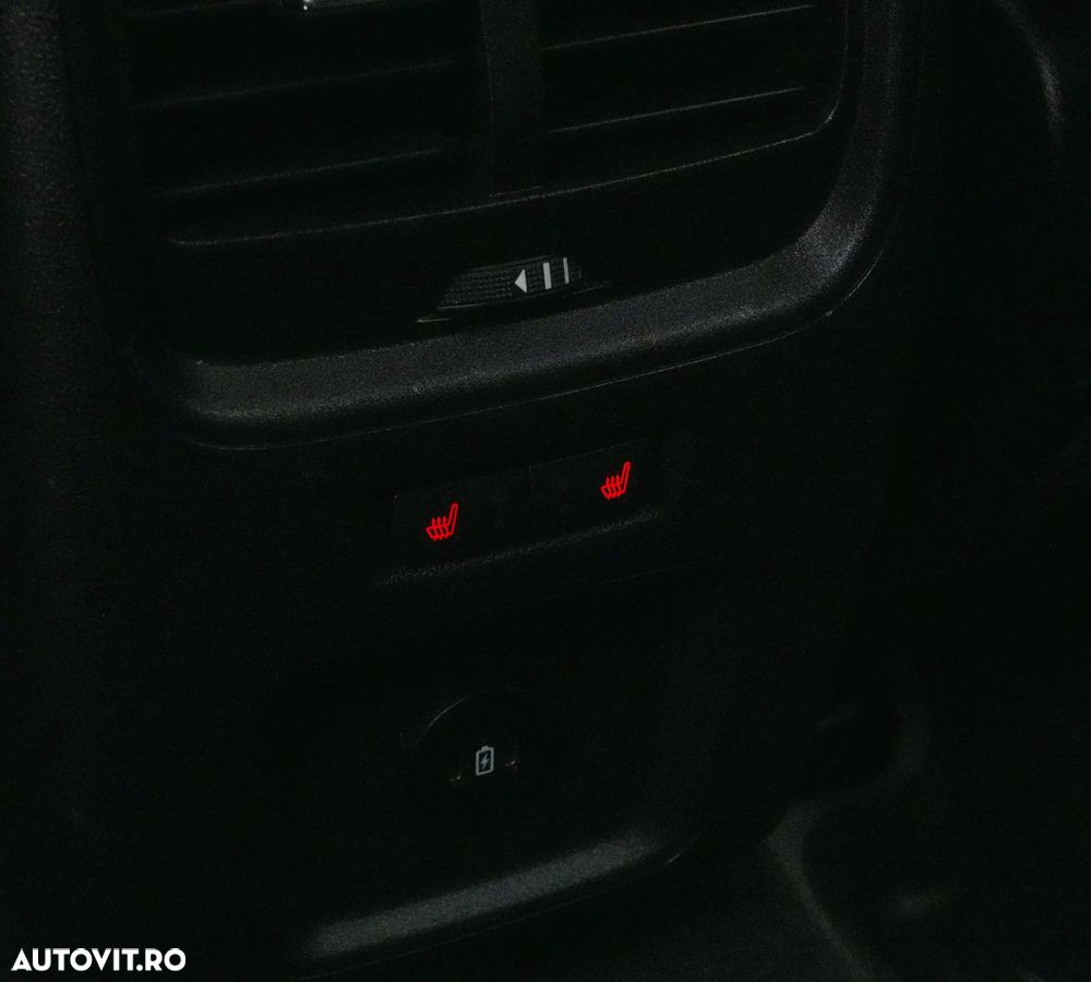 Ford Kuga 2.5 Duratec FHEV AWD Vignale - 25