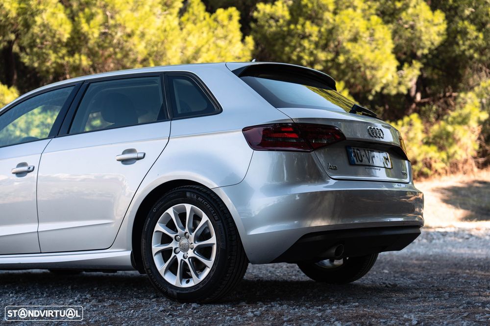 Audi A3 Sportback 1.6 TDI Sport - 5