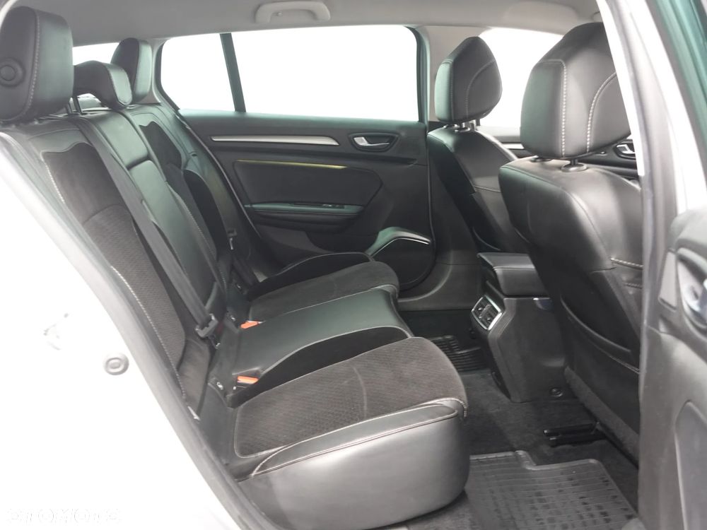 Renault Megane 1.2 Energy TCe Intens EDC - 24