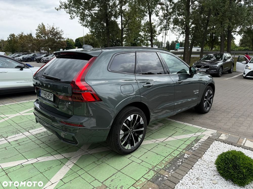 Volvo XC 60 T6 Plug-In Hybrid AWD Ultra Dark - 6