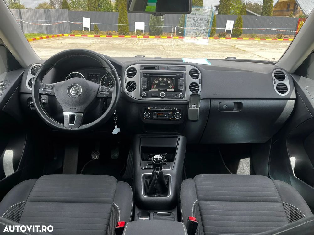 Volkswagen Tiguan 2.0 TDI DPF BlueMotion Technology Cup Sport & Style - 4