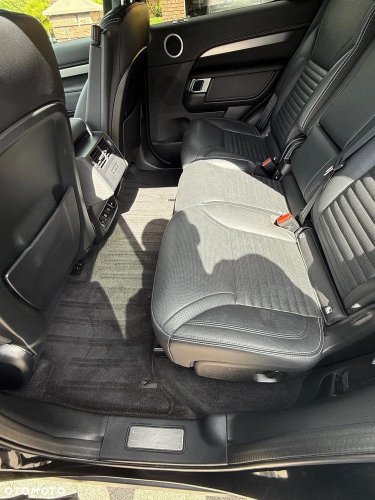 Land Rover Discovery V 3.0 Si6 SE - 11
