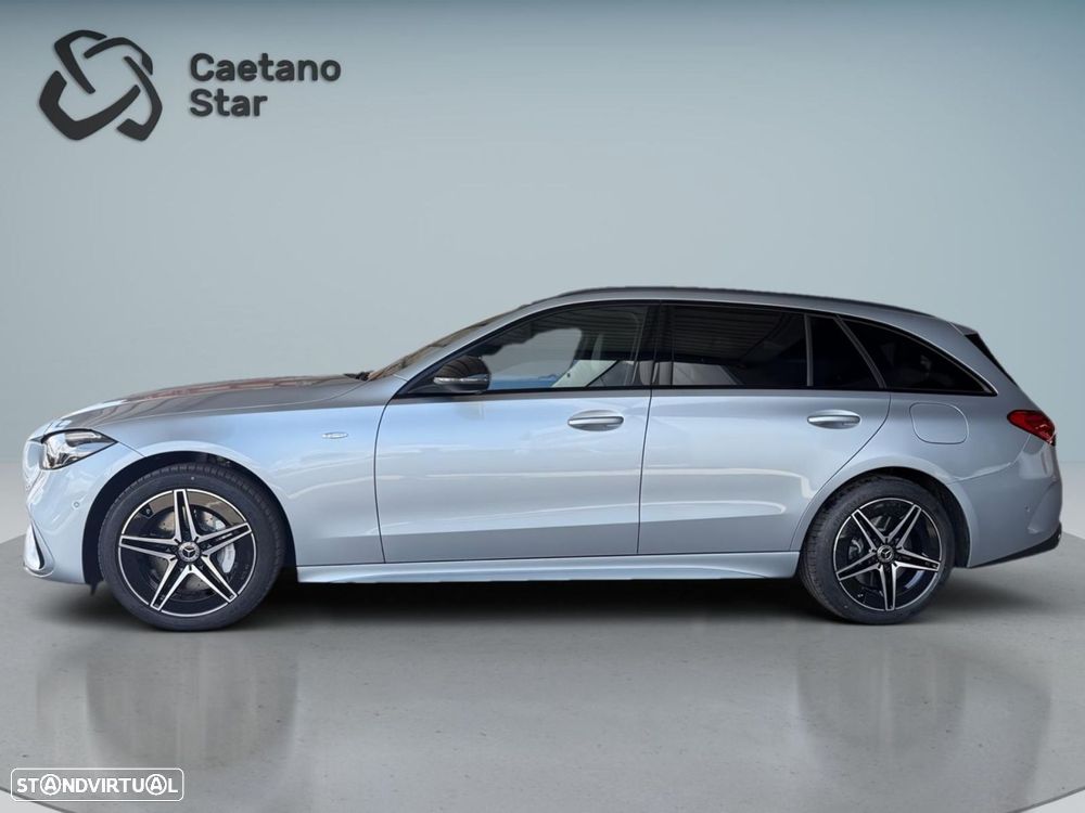 Mercedes-Benz C 300 de AMG Line - 2