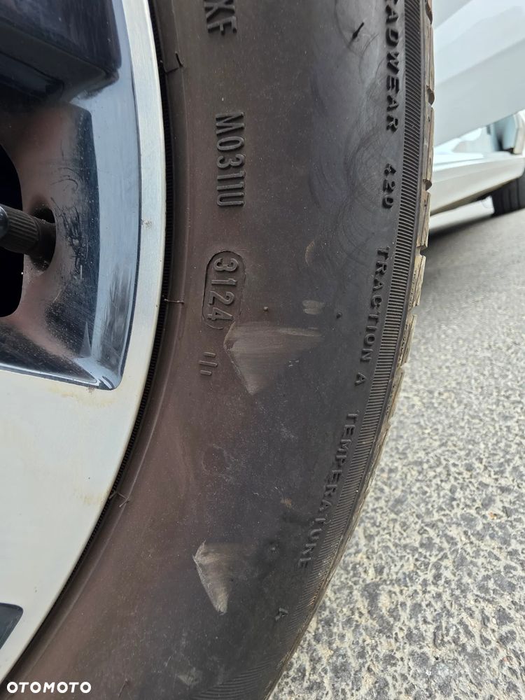 Volkswagen Polo 1.6 TDI SCR beats - 29