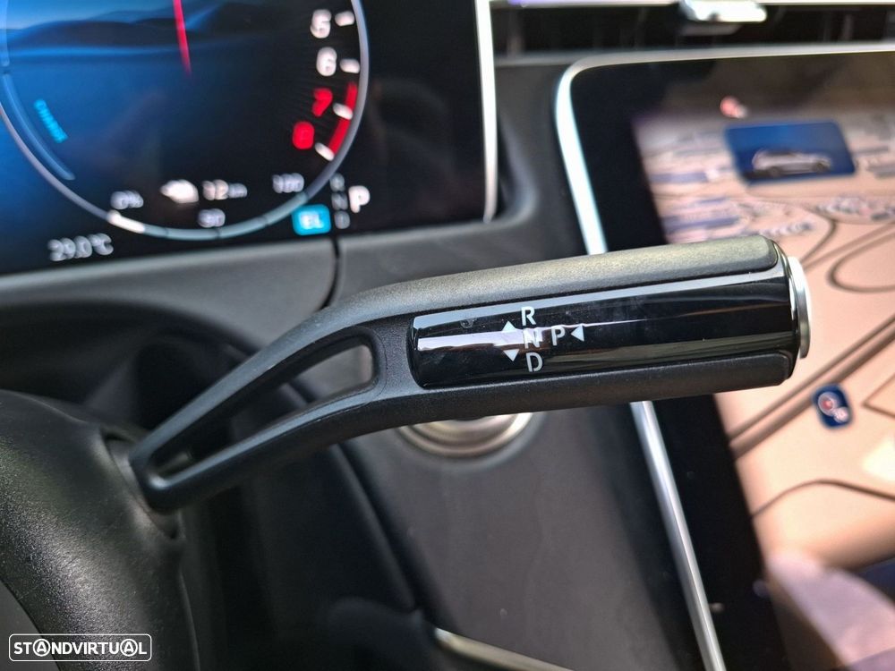 Mercedes-Benz E 300 e Station - 15