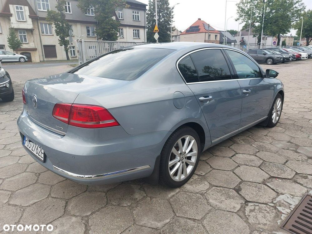 Volkswagen Passat - 7