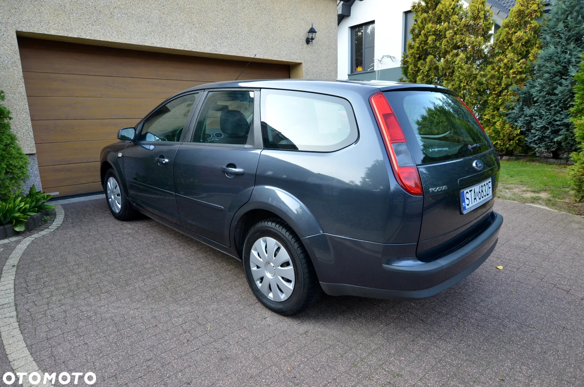 Ford Focus 1.6 16V Fun - 3
