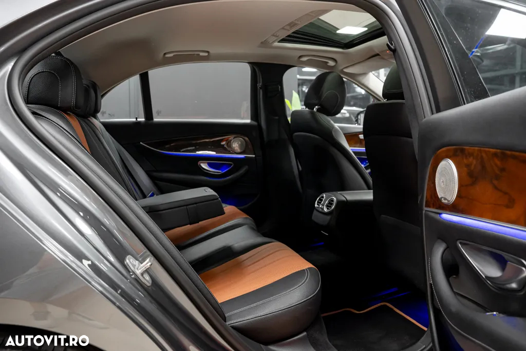 Mercedes-Benz E 220 d 9G-TRONIC AMG Line - 30