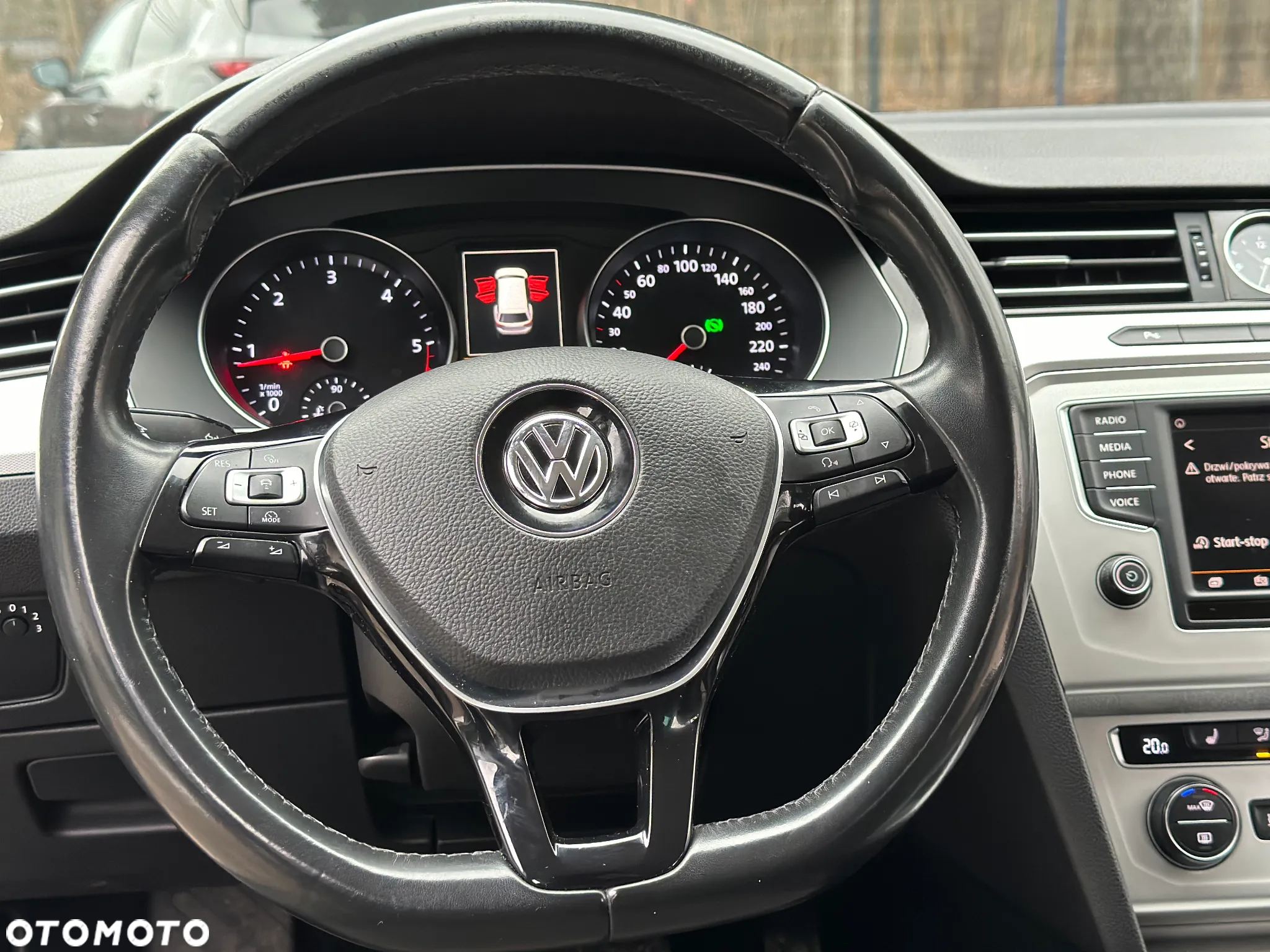 Volkswagen Passat 2.0 TDI BMT Highline DSG - 16