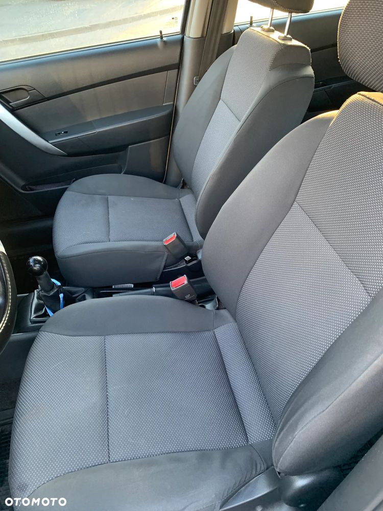 Chevrolet Aveo 1.2 16V Base / Classic - 7