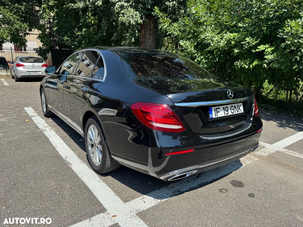Mercedes-Benz E 220 d 9G-TRONIC Avantgarde - 3