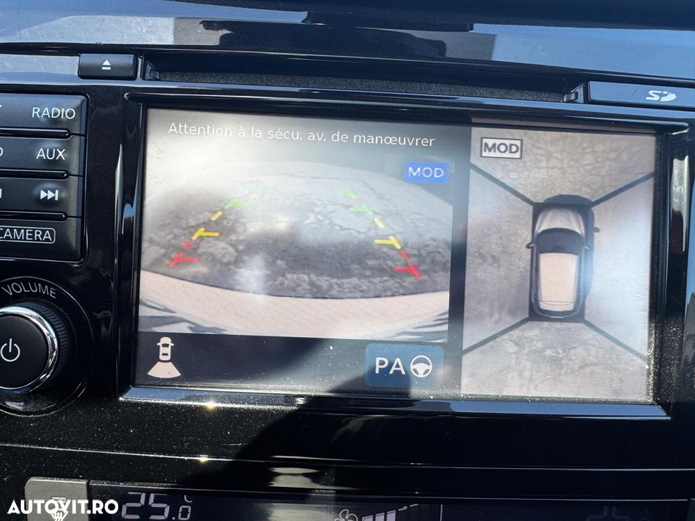 Nissan Qashqai 1.6 DCI DPF Start/Stop tekna - 12