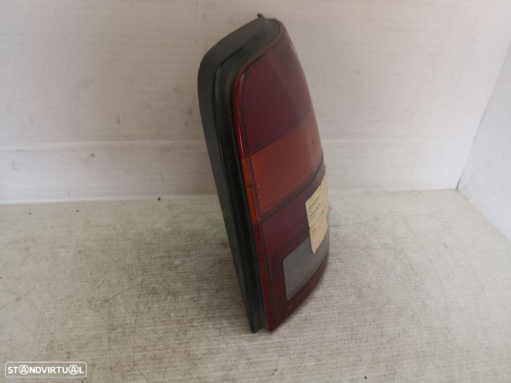 Farolim Stop Dto Nissan Micra - 2