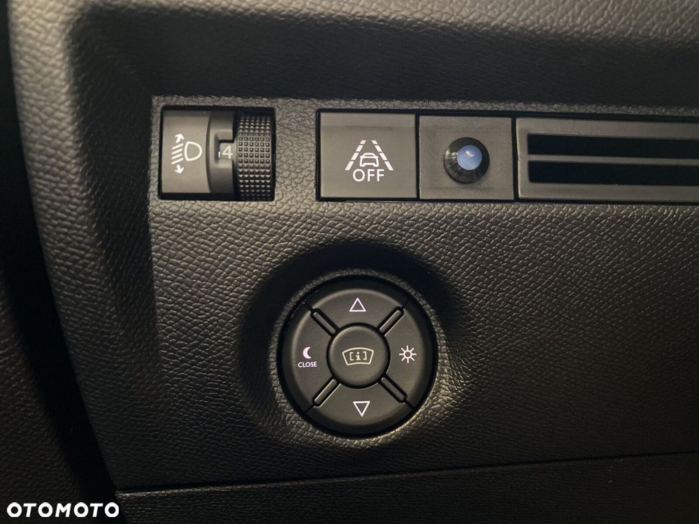 Citroën C4 1.5 BlueHDi Shine S&S - 29