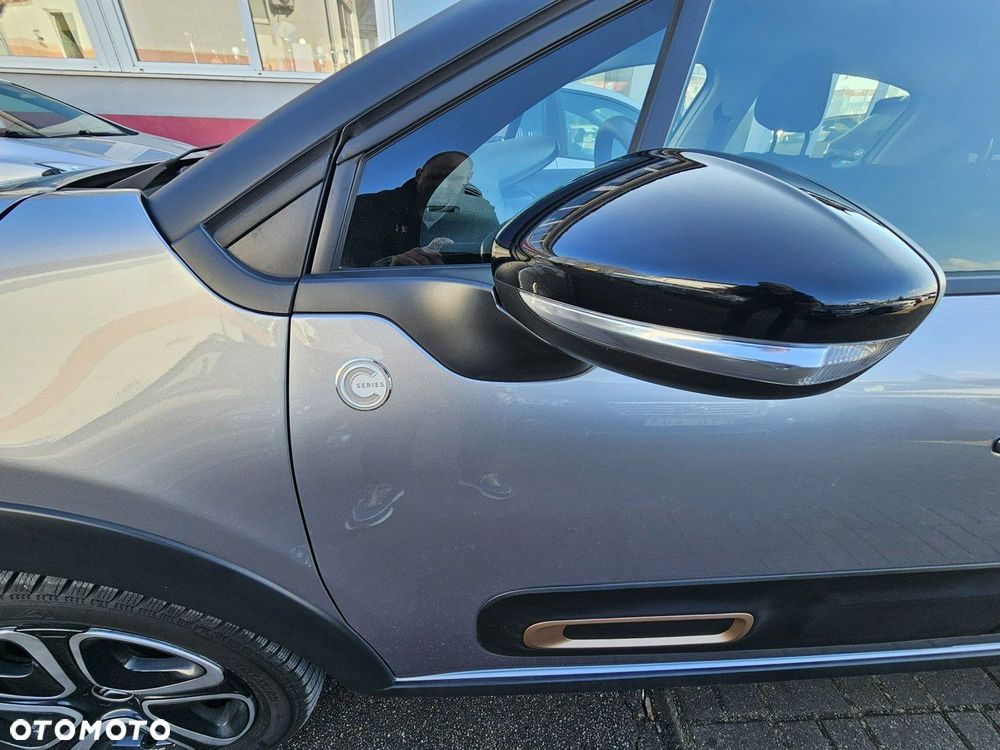Citroën C3 1.2 PureTech Shine - 28