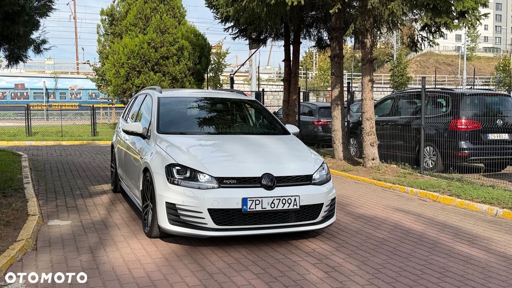 Volkswagen Golf GTD BlueMotion Technology - 2
