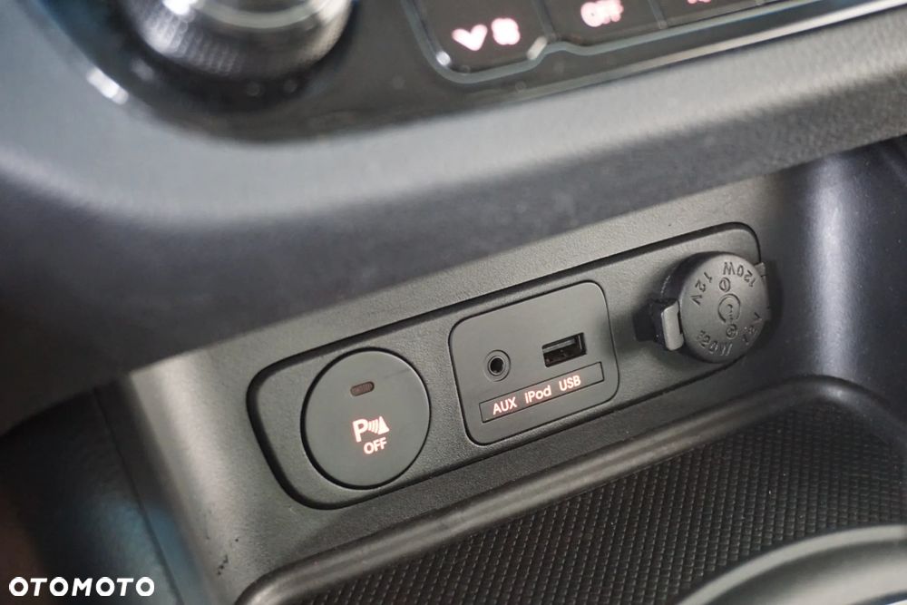 Kia Sportage 2,0 CRDI AWD Spirit - 36