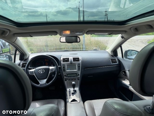 Toyota Avensis 2.2 D-4D Prestige NAVI - 14