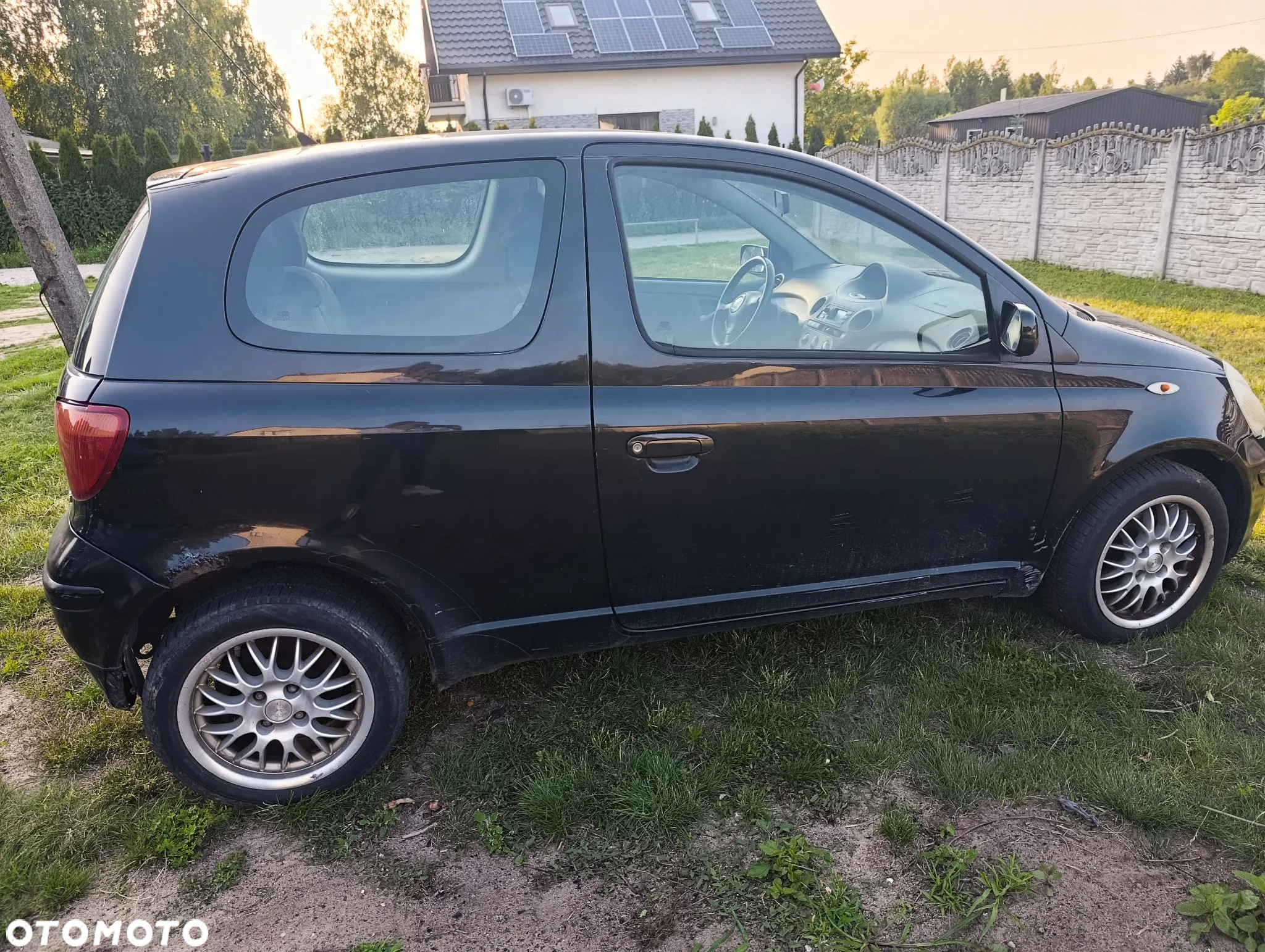 Toyota Yaris - 11