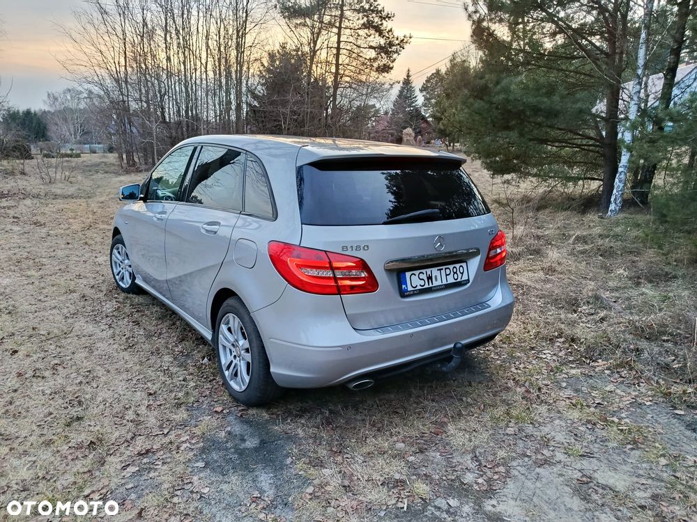 Mercedes-Benz Klasa B 180 CDI (BlueEFFICIENCY) - 2