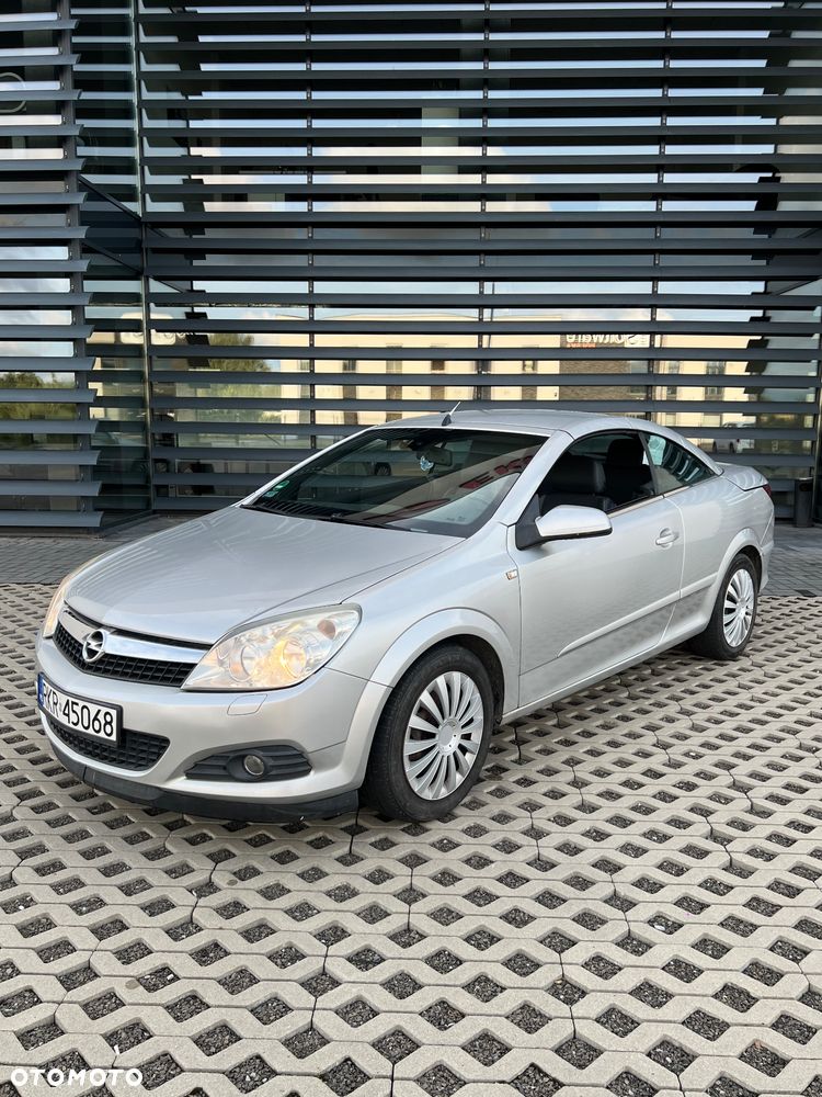Opel Astra - 2