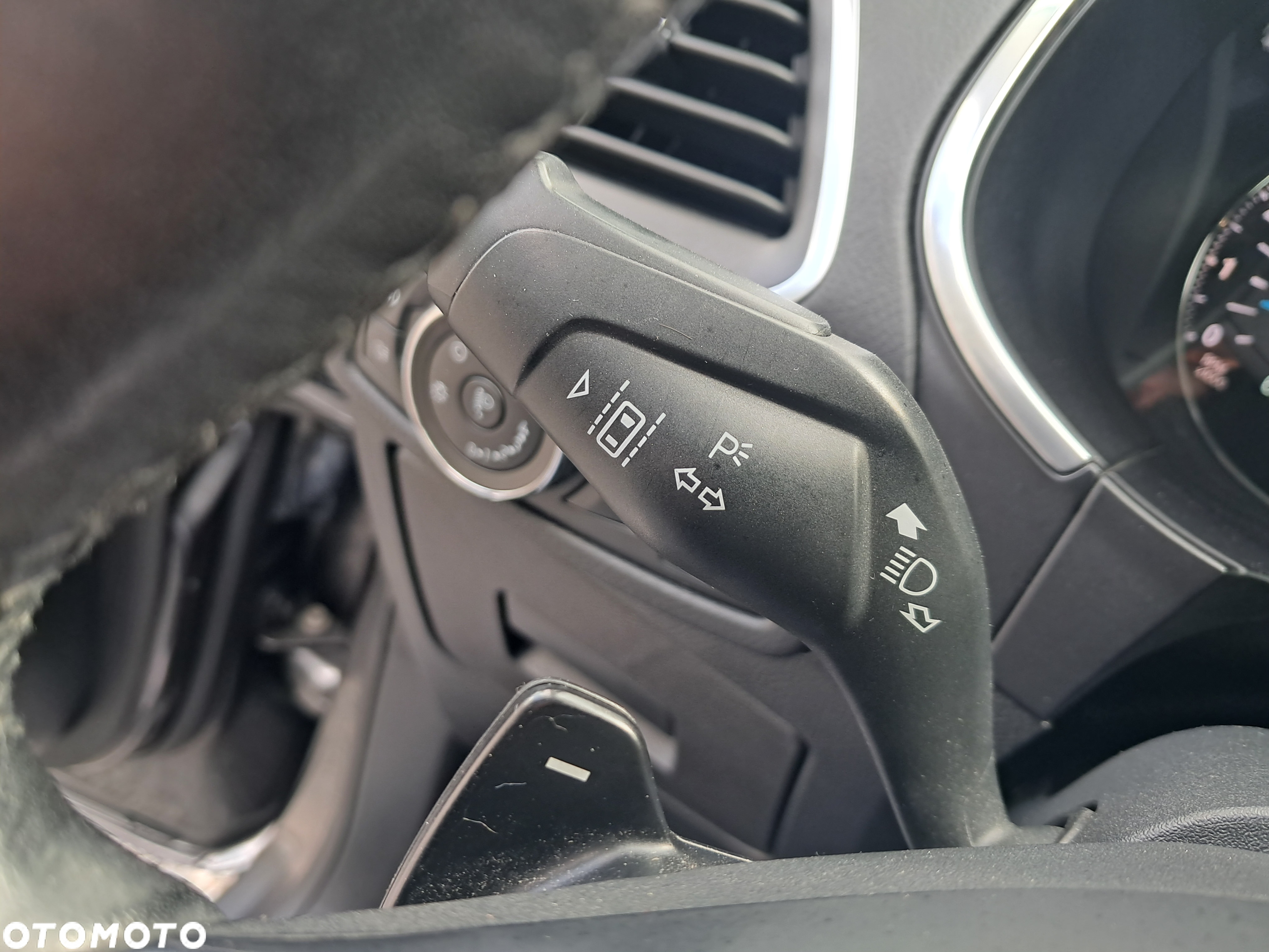 Ford S-Max 2.0 TDCi Titanium PowerShift - 28