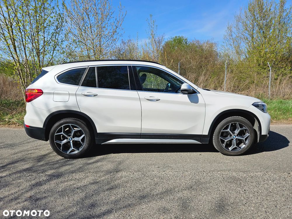 BMW X1 sDrive18i xLine - 3