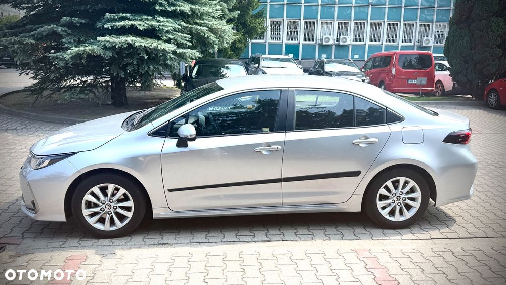 Toyota Corolla - 5