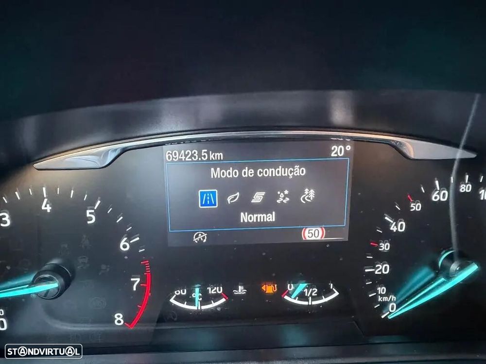 Ford Puma 1.0 EcoBoost Hybrid TITANIUM - 22