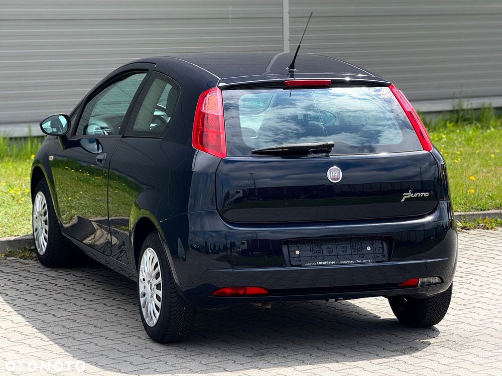 Fiat Punto 1.2 16V Active - 13