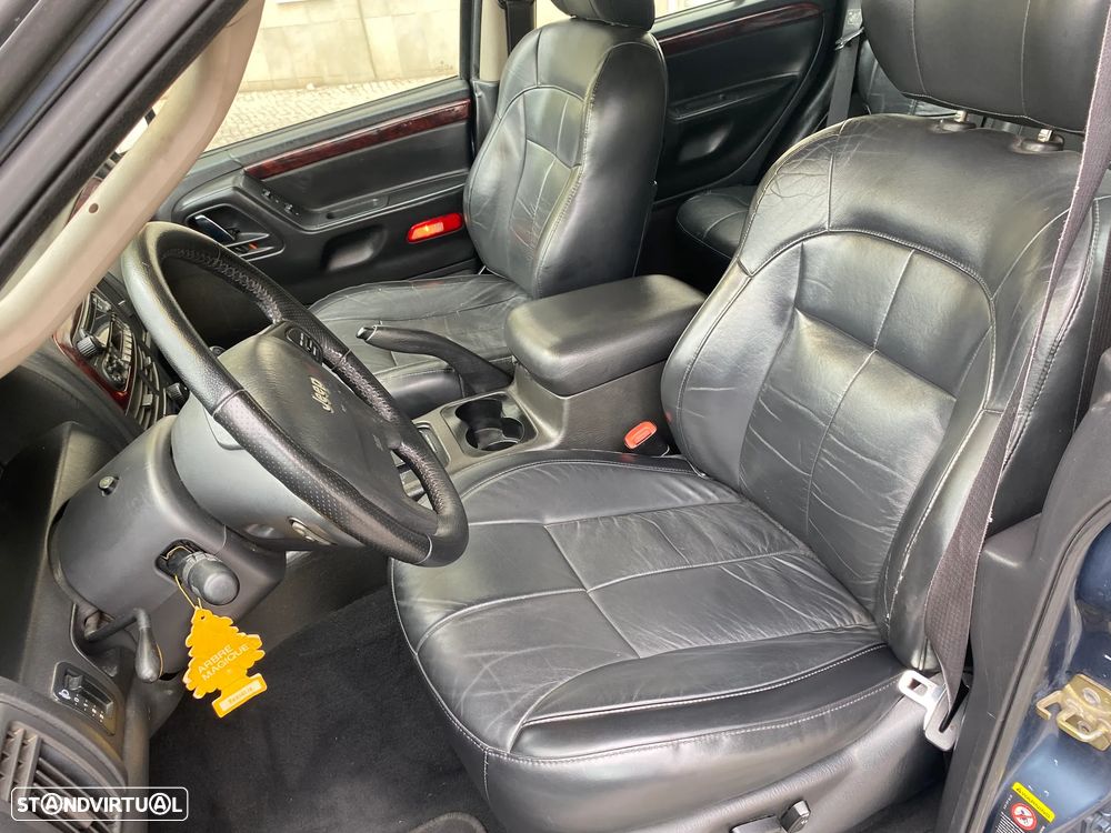 Jeep Grand Cherokee 2.7 CRD Limited - 24