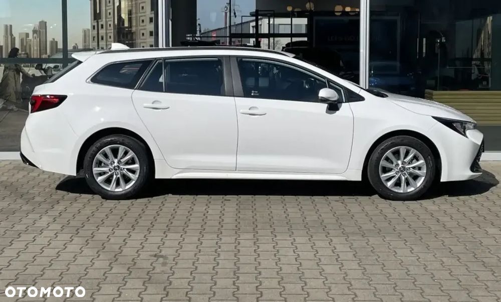 Toyota Corolla 1.8 Hybrid Comfort - 6