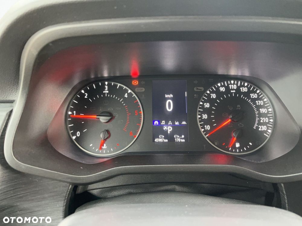 Renault Trafic - 19