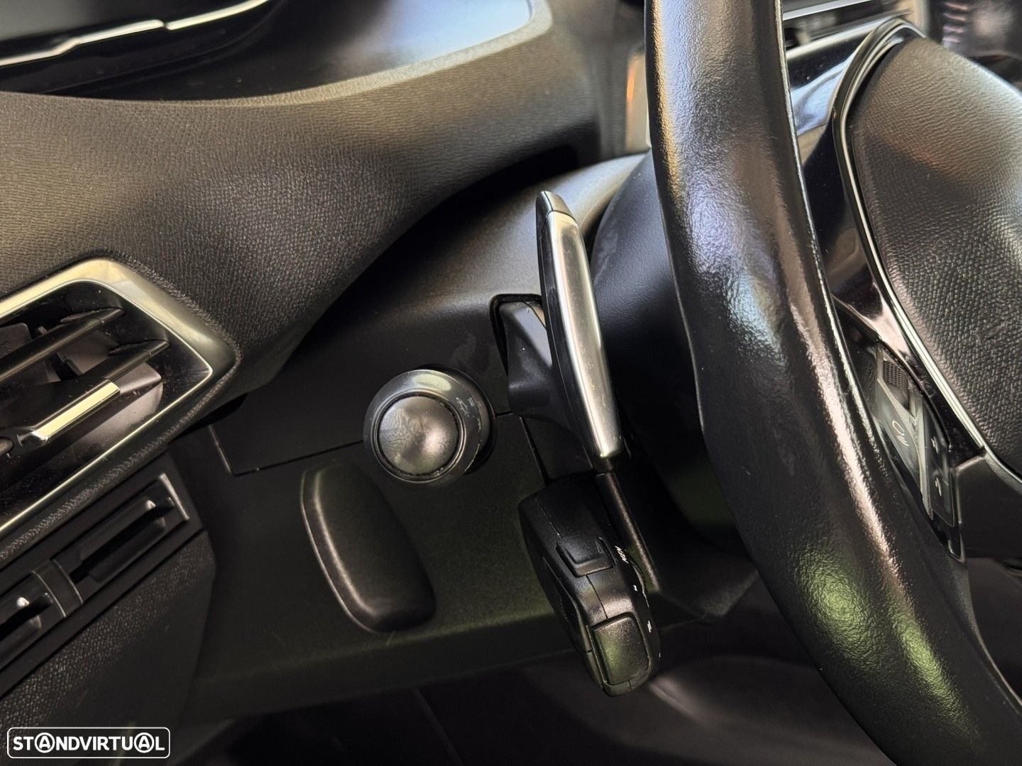 Peugeot 5008 1.5 BlueHDi Allure EAT8 - 16