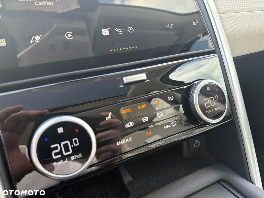 Land Rover Discovery - 26
