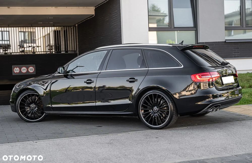 Audi A4 Avant 3.0 TDI DPF quattro S tronic S line Sportpaket - 10