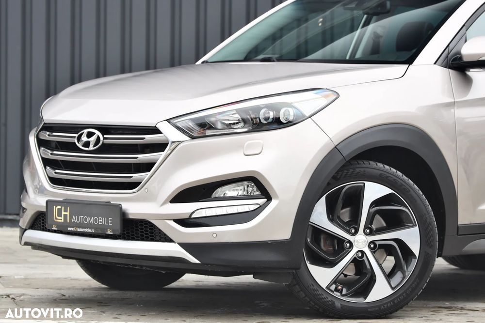 Hyundai Tucson 2.0 CRDI 4WD Automatik Premium - 16