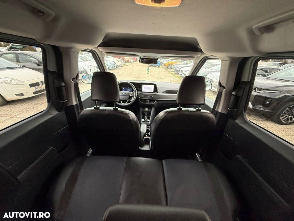 Ford Tourneo Courier 1.0 EcoBoost Titanium - 11