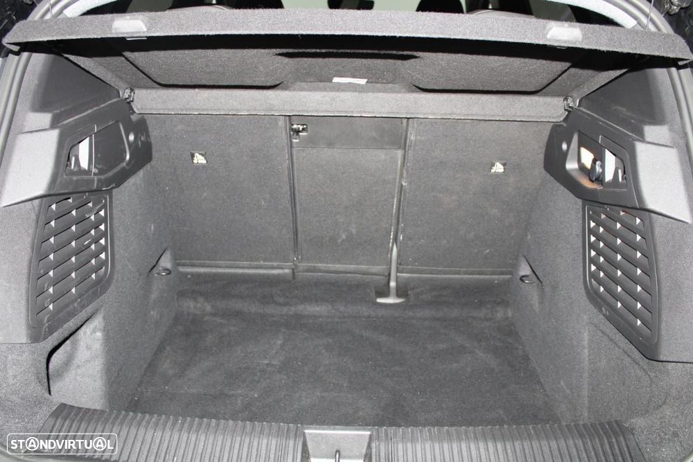 Renault Scénic E-Tech 220 Long Range Techno - 8